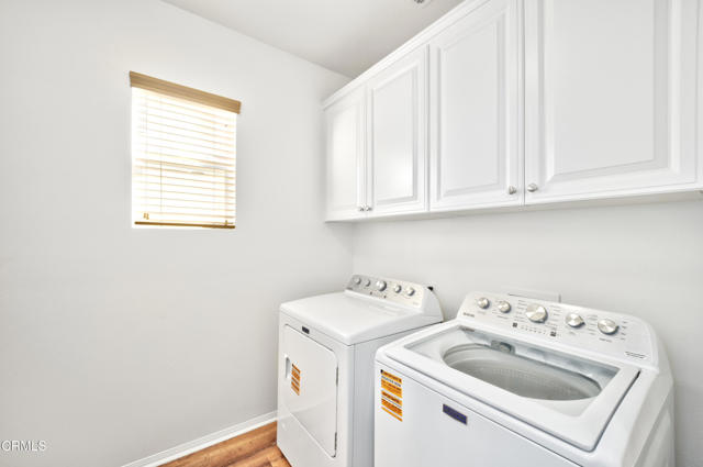 Detail Gallery Image 18 of 21 For 428 Lakeview Ct, Oxnard,  CA 93036 - 4 Beds | 3 Baths