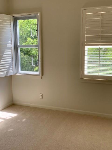 1 Baldwin Avenue, San Mateo CA: https://media.crmls.org/mediaz/abaf2f0a-2d51-4941-b026-3e74ddb9553c.jpg