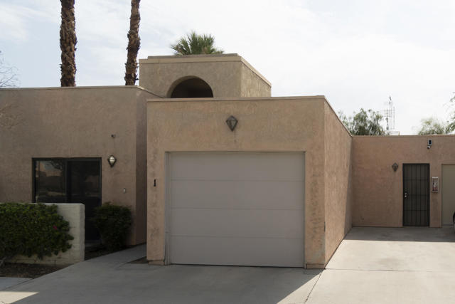 Image 2 of 24 For 73625 Fred Waring Drive