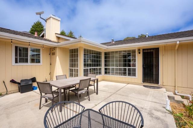 3225 Hillman Lane, Royal Oaks CA: https://media.crmls.org/mediaz/abb07e51-8e66-4435-9670-1f2fa831f26d.jpg