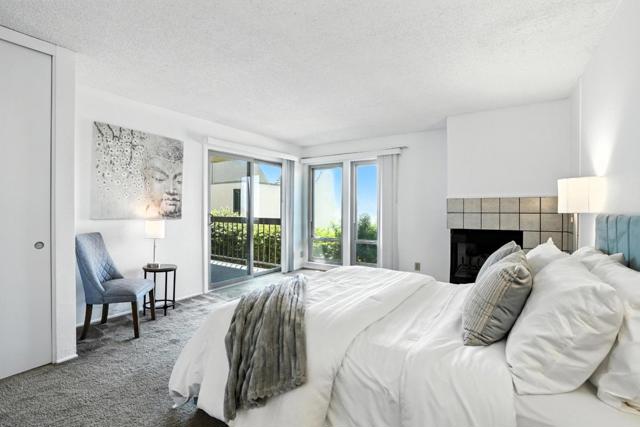 451 Roberts Road, Pacifica CA: https://media.crmls.org/mediaz/abb18880-cb64-4570-93bb-e07d56fab2b7.jpg