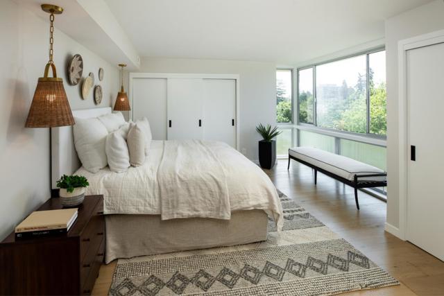 360 Everett Avenue, Palo Alto CA: https://media.crmls.org/mediaz/abb24e72-11eb-4887-94d4-fe67e8e3687b.jpg