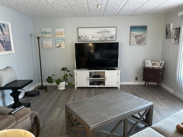 Detail Gallery Image 11 of 21 For 1506 Oak Dr #22,  Vista,  CA 92084 - 2 Beds | 2 Baths