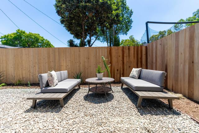 2222 1/4 Dorris Place, Los Angeles CA: https://media.crmls.org/mediaz/abb33929-5975-45c3-947e-2fb357eb7b11.jpg