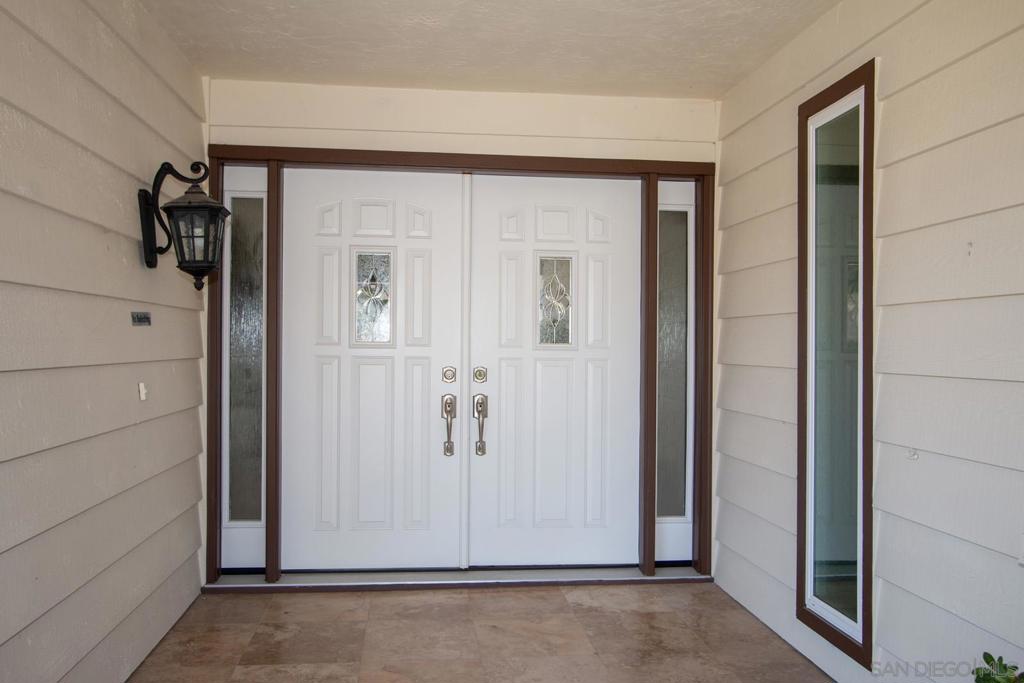 12552 Lomica Dr - photo 5