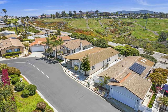 2010 W San Marcos Boulevard, San Marcos CA: https://media.crmls.org/mediaz/abb39d28-a576-4d7f-ad8c-4910b188961c.jpg