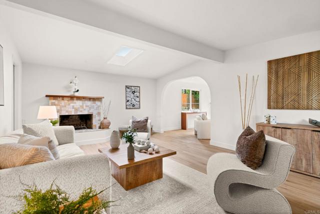 Front Image Thumbnail for CRPTP2600872