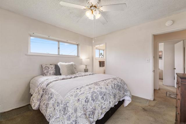 462 Carnation Avenue, Imperial Beach CA: https://media.crmls.org/mediaz/abb5c4b8-a482-4385-91ef-2e06e63518e0.jpg