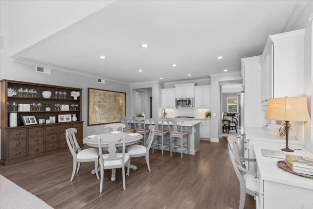 1080 Vega Way, San Marcos CA: https://media.crmls.org/mediaz/abb65b91-5d01-402e-ae89-84ea21e8bc31.jpg