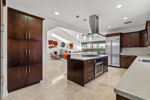 11 Vista Loma Drive, Rancho Mirage, CA 92270