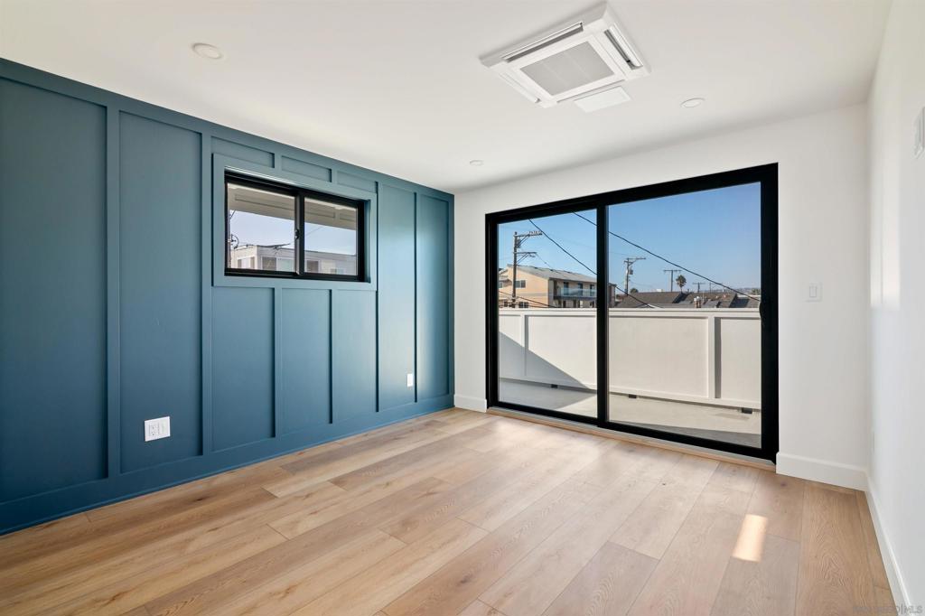 MLS #250041286SD image #20