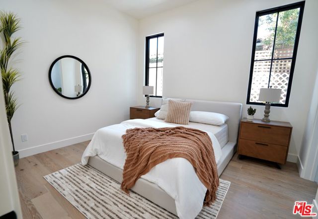 1441 S Oakhurst Drive, Los Angeles CA: https://media.crmls.org/mediaz/abb91d8b-b665-4cc3-b8c8-dd0cc6e48da0.jpg