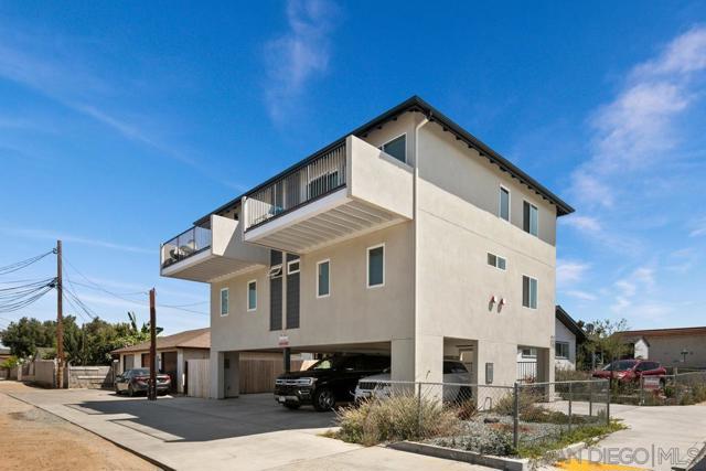 721 27 E 22nd St, National City CA: https://media.crmls.org/mediaz/abb9a821-1554-4cfb-a5b6-9f1c99c5dec4.jpg