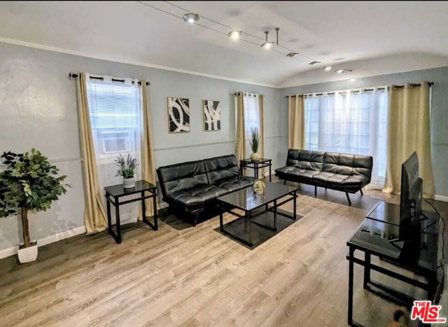 606 N Alta Vista Boulevard, Los Angeles CA: https://media.crmls.org/mediaz/abbbaa69-3e82-484e-ad3c-c745c6977089.jpg