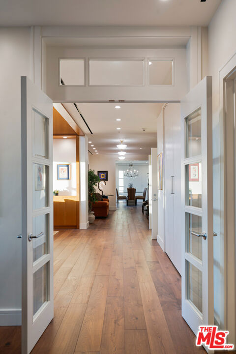 10580 Wilshire Boulevard, Los Angeles CA: https://media.crmls.org/mediaz/abbbbcdc-a05c-4d4a-afc9-abfb1fa182e9.jpg