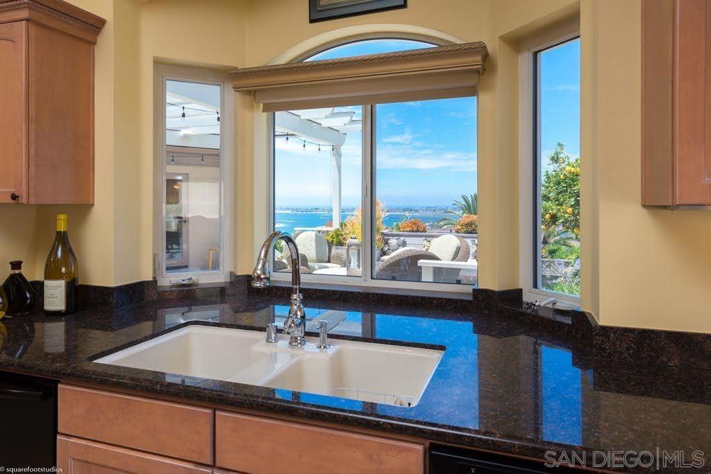 MLS #250033153SD img 25