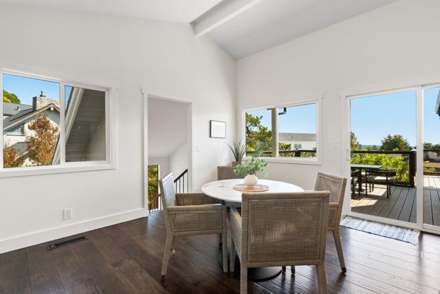 190 Driftwood Court, Aptos CA: https://media.crmls.org/mediaz/abbd35a5-12ff-496c-bcf2-2cc83415c9ec.jpg