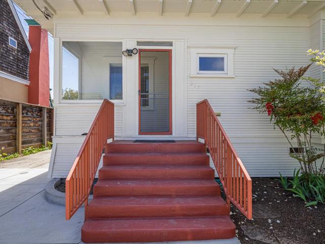 215 Trescony Street, Santa Cruz CA: https://media.crmls.org/mediaz/abbd4b71-d4a3-4580-a652-f9100331dd75.jpg