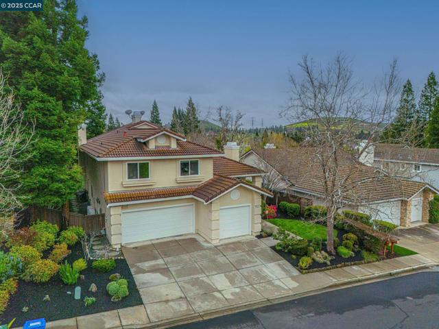 4072 Westminster Pl, Danville CA: https://media.crmls.org/mediaz/abbd60dd-f230-4005-a089-f47632888faa.jpg