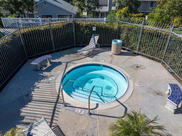 Detail Gallery Image 36 of 44 For 302 Windjammer Cir, Chula Vista,  CA 91910 - 2 Beds | 2 Baths
