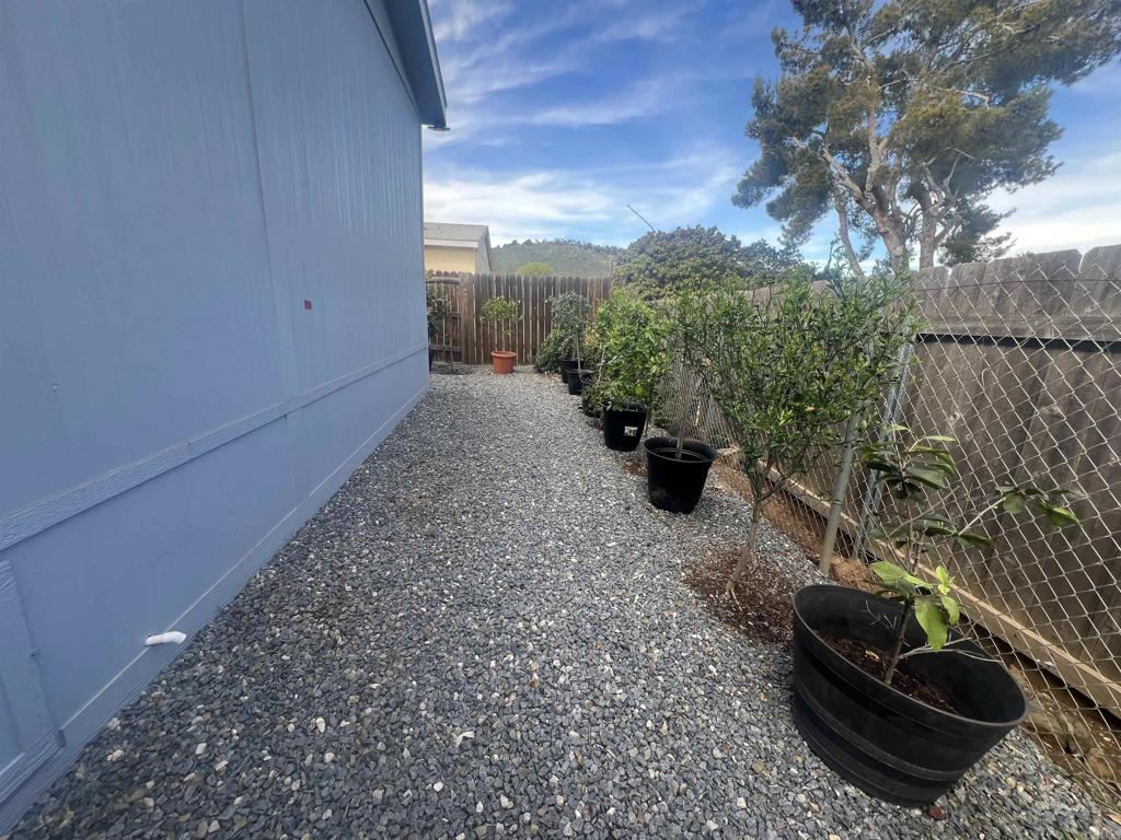 971 Borden Road - photo 18