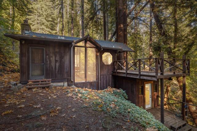 24140 Schulties Road, Los Gatos CA: https://media.crmls.org/mediaz/abbf7a5c-6d15-4fe6-a5ce-05a141879360.jpg