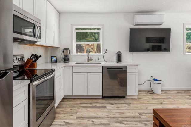 Detail Gallery Image 8 of 27 For 28919 Deer Creek Trl, Pine Valley,  CA 91962 - 1 Beds | 1 Baths
