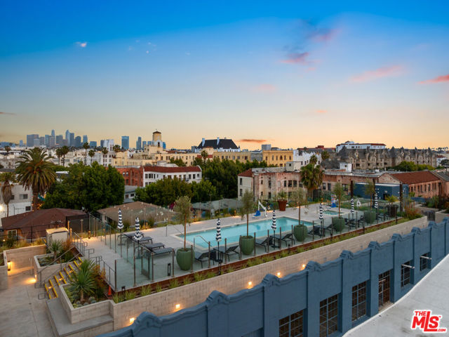 800 Western Avenue, Los Angeles CA: https://media.crmls.org/mediaz/abc08b20-881e-4623-90ec-df1ee0efc7b8.jpg