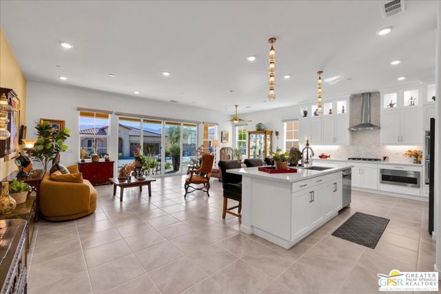 3479 Via Leonardo, Palm Desert, CA 92260