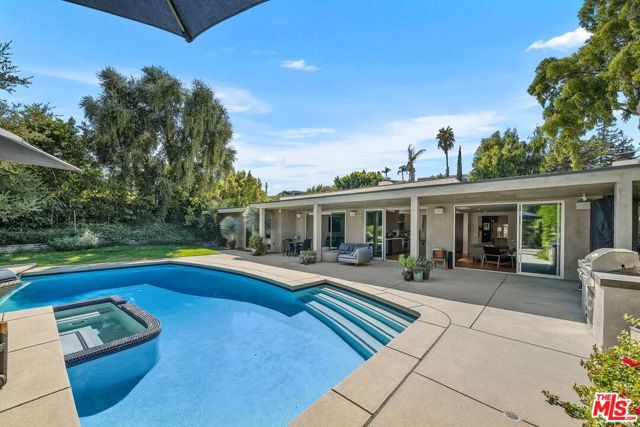 3112 Corda Drive, Los Angeles CA: https://media.crmls.org/mediaz/abc0a0df-843d-4dcc-a161-40a5ecc89028.jpg