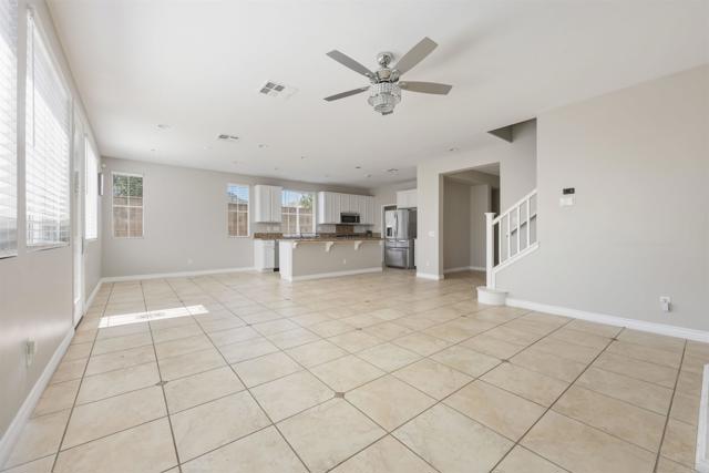 Detail Gallery Image 4 of 30 For 45808 Klamath Ct, Temecula,  CA 92592 - 3 Beds | 2/1 Baths