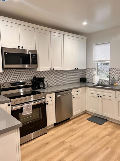 Image 47 of 59 For 2636 3rd St  