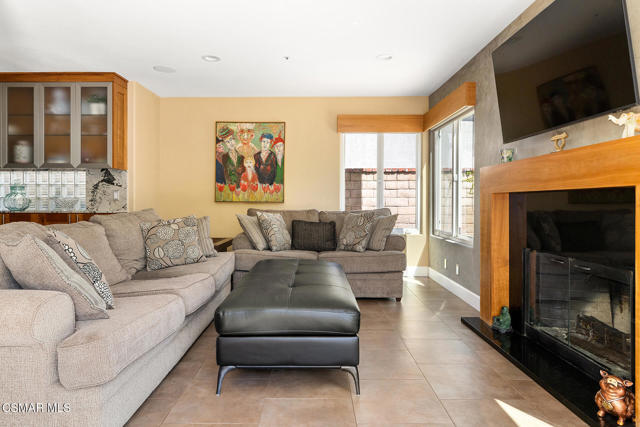 29636 Quail Run Drive, Agoura Hills CA: https://media.crmls.org/mediaz/abc20cc1-8977-46b8-9282-4bf66ca5d80a.jpg
