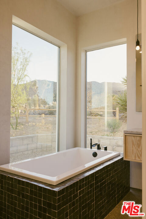 MLS #25619823 image #15