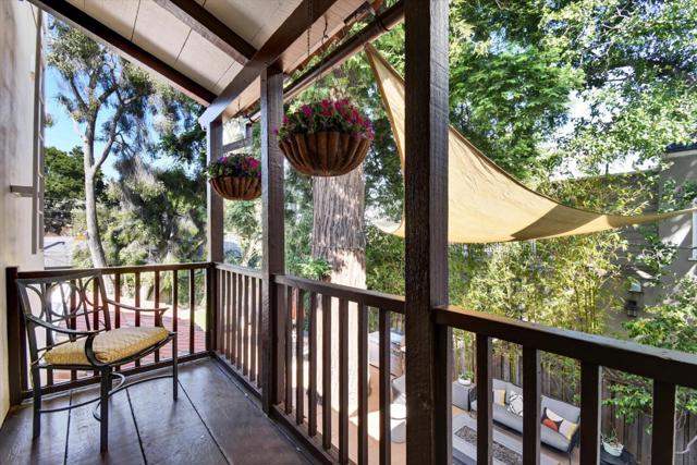 901 Laurel, San Mateo CA: https://media.crmls.org/mediaz/abc26601-70b8-4d2e-af32-e8b11f5aa9d8.jpg