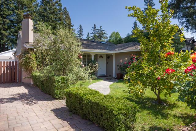 2023 Valparaiso Avenue, Menlo Park CA: https://media.crmls.org/mediaz/abc3a402-445c-40a4-beca-7bd50fe049ee.jpg