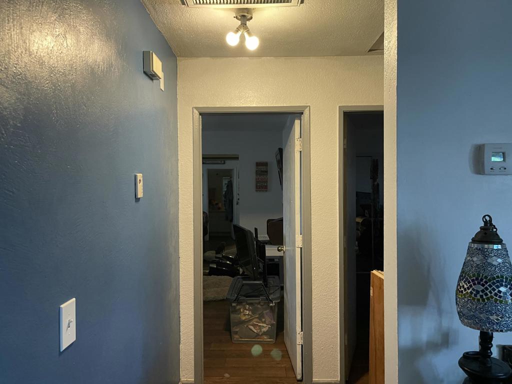 https://media.crmls.org/mediaz/abc466cb-f22f-4b9b-aa7e-4c8fb448f3f0.jpg?preset=X-Large