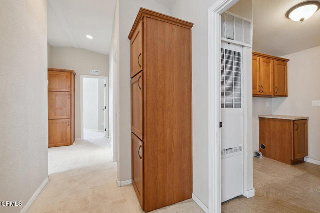 Detail Gallery Image 24 of 45 For 139 Dickens Cir #139,  Ventura,  CA 93003 - 3 Beds | 2 Baths