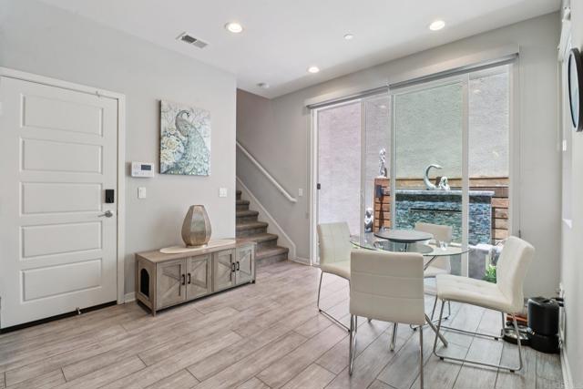 Detail Gallery Image 11 of 55 For 2035 Element Way, Chula Vista,  CA 91915 - 3 Beds | 3/1 Baths