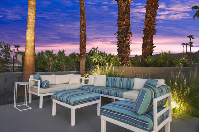 71520 Gardess Road, Rancho Mirage CA: https://media.crmls.org/mediaz/abc80229-aec0-4af5-9fd8-872578f61427.jpg