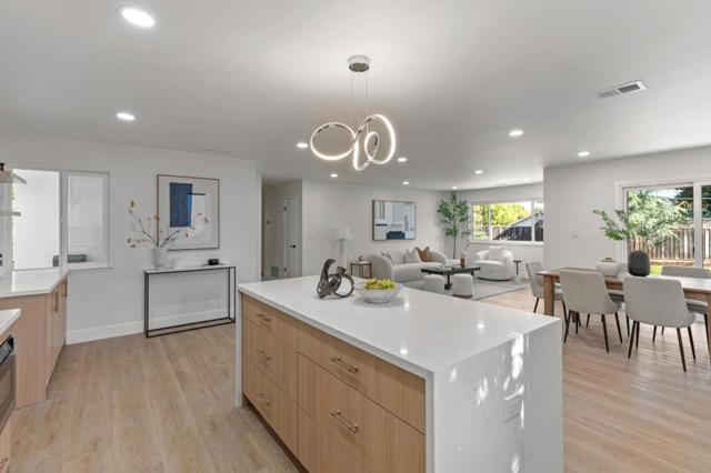 4035 W Rincon Avenue, Campbell CA: https://media.crmls.org/mediaz/abc82579-3882-48ff-b9da-5606ab96c4f0.jpg