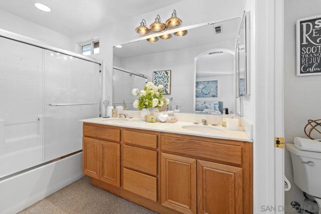 2975 River Shadow Ct, Alpine CA: https://media.crmls.org/mediaz/abc8e4b6-6f74-4b05-ba3b-c181f488a9ca.jpg