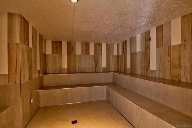 1388 Kettner Blvd, San Diego CA: https://media.crmls.org/mediaz/abc900b0-b691-43f8-8b35-76c678cae178.jpg
