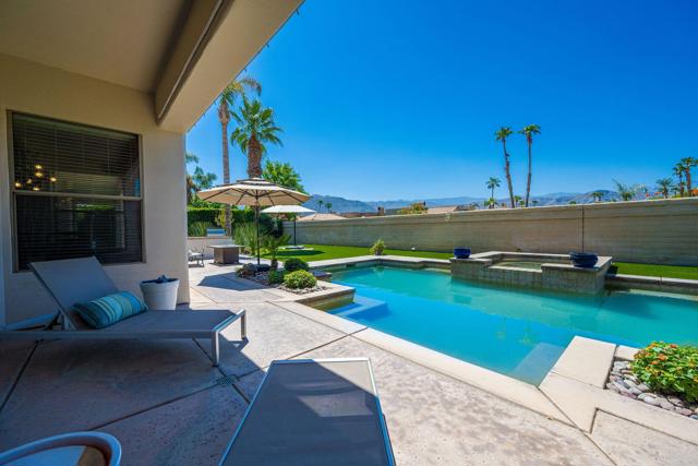 44-web-or-mls-DT_Reina_OPMG_0923_044