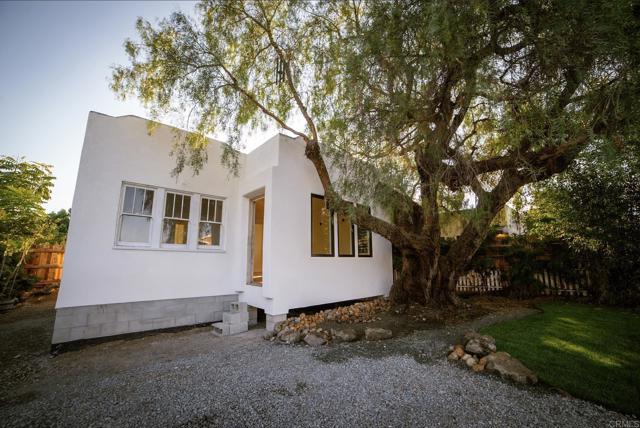 Detail Gallery Image 8 of 35 For 362 Palm Ave, Chula Vista,  CA 91911 - 5 Beds | 3 Baths