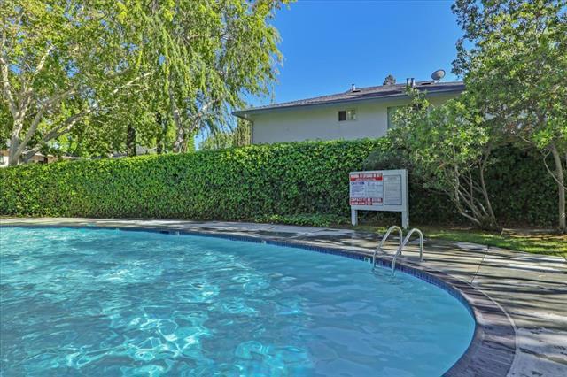297 Watson Drive, Campbell CA: https://media.crmls.org/mediaz/abca642e-96e5-468b-af48-b9496ef7e781.jpg