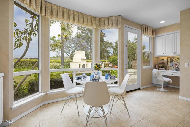 741 Sterling Hills Drive, Camarillo CA: https://media.crmls.org/mediaz/abcab1a8-eaa8-4d37-8c79-a54975399b1f.jpg