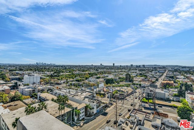 1155 N La Cienega Boulevard, West Hollywood CA: https://media.crmls.org/mediaz/abcac655-98b8-44ba-b30d-77006bde63f6.jpg