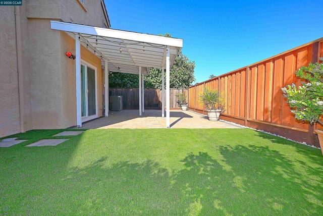 663 Greylyn Dr, San Ramon CA: https://media.crmls.org/mediaz/abcbcbd5-d590-481e-b030-e8d2dede2e66.jpg