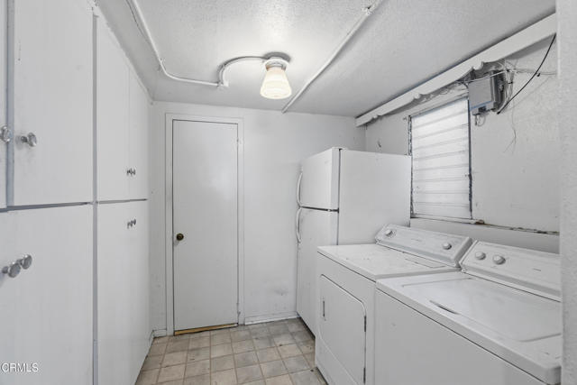 Detail Gallery Image 6 of 16 For 10448 Cheviot Drive, Los Angeles,  CA 90064 - 2 Beds | 1/1 Baths